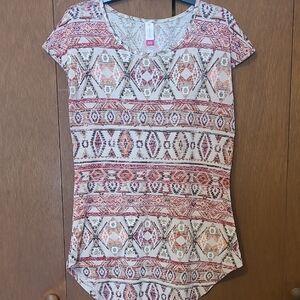 No Boundaries Ladies Tan & Red Aztec Style Tunic Sweater Top SZ 15/17